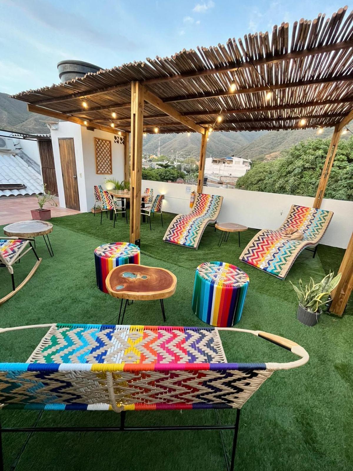 Ocean Lovers Hostel & Apartments Taganga Exterior foto